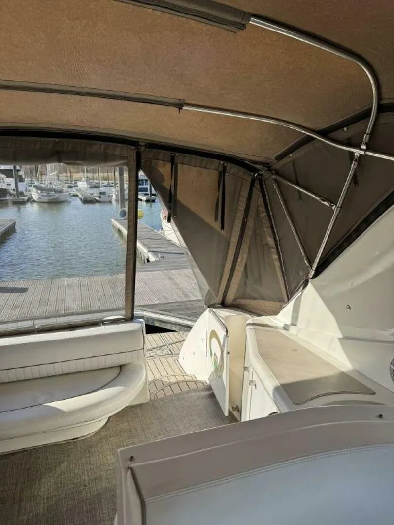 Slide: The Image of Cruisers Yachts 4270 2001 - 5818676