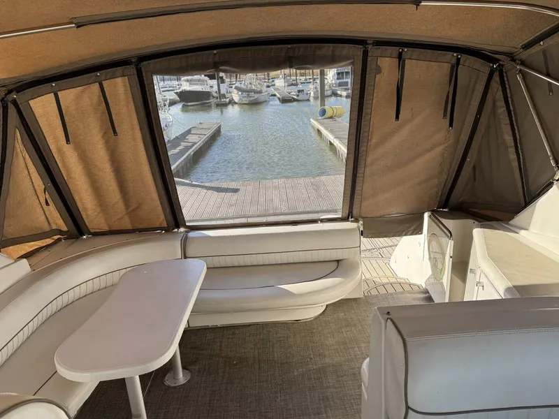 Slide: The Image of Cruisers Yachts 4270 2001 - 5818682