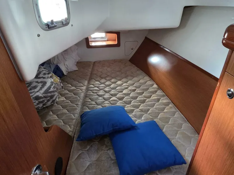Slide: The Image of Aft Double Berth - 5818482