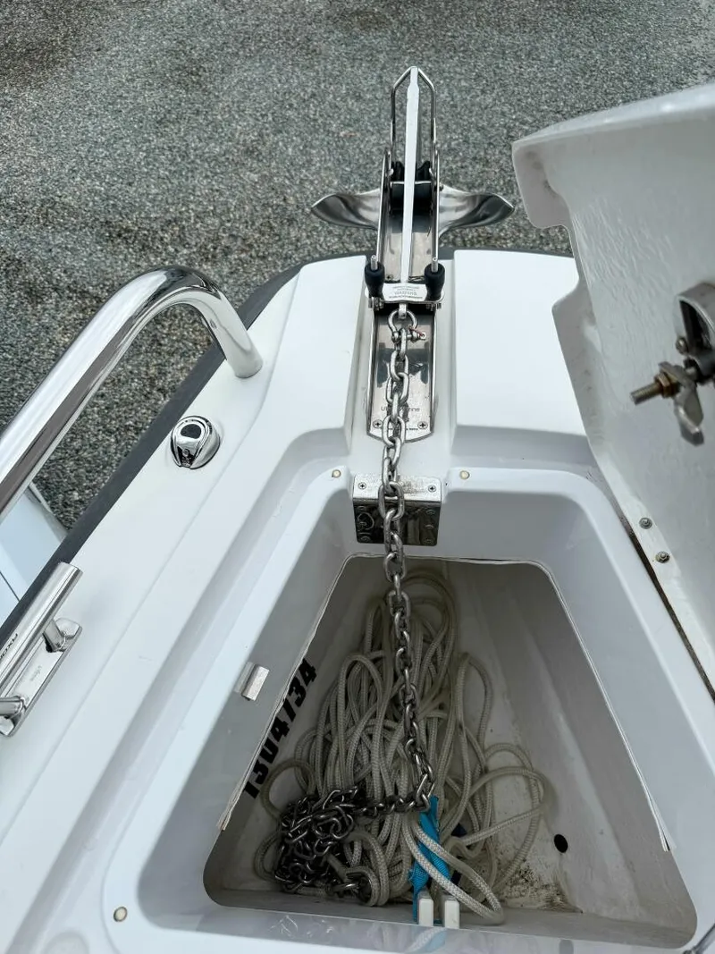 Slide: The Image of Axopar 28 Cabin w/Wet Bar 2020 - 5819285