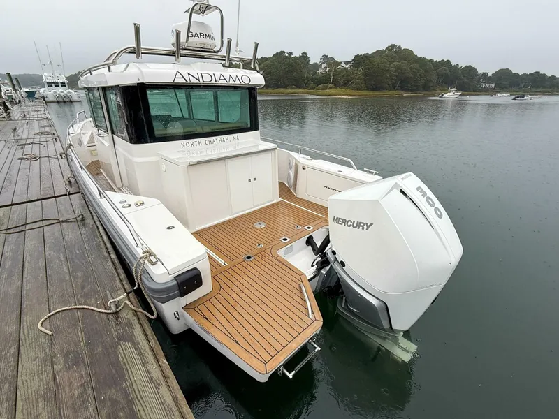 Slide: The Image of Axopar 28 Cabin w/Wet Bar 2020 - 5819302