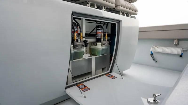 Slide: The Image of Valhalla Boatworks V-33 2023 - 5819309