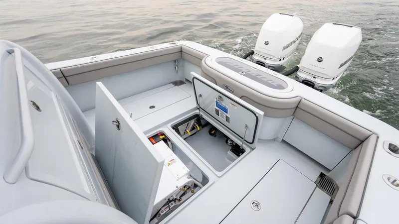 Slide: The Image of Valhalla Boatworks V-33 2023 - 5819322