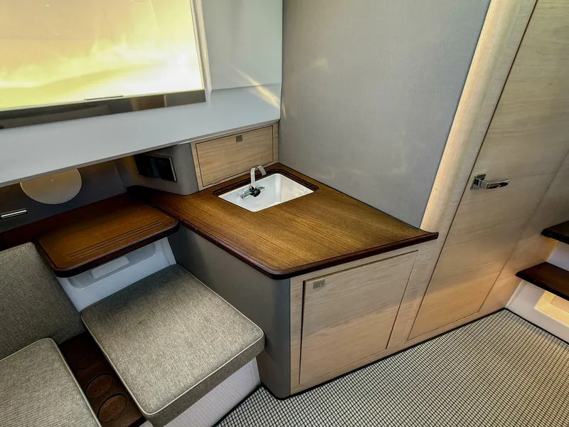 Slide: The Image of Axopar 45 XC Cross Cabin 2024 - 5819388