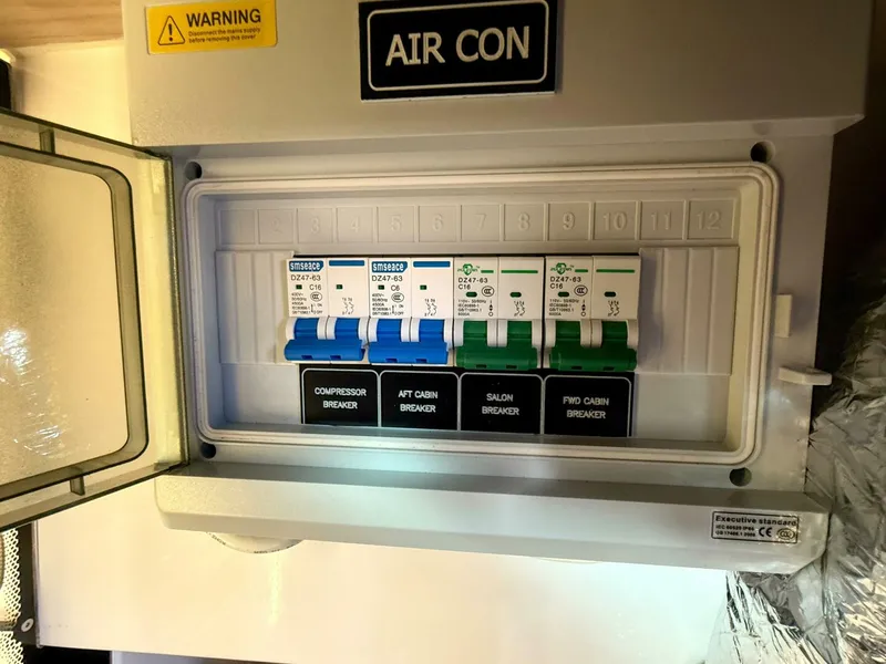 Slide: The Image of Axopar 45 XC Cross Cabin 2024 - 5819389