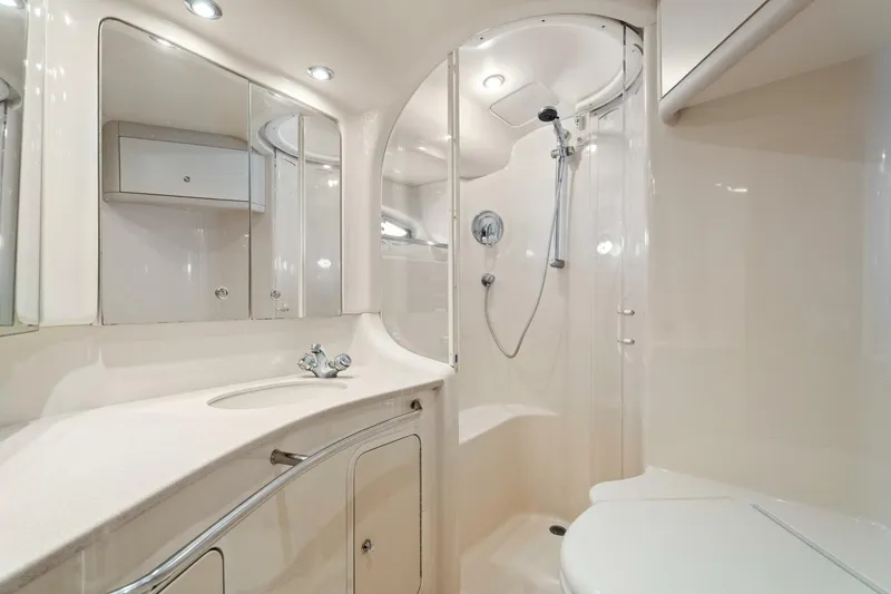 Slide: The Image of Sea Ray 480 Sedan Bridge 2003 - 5819714