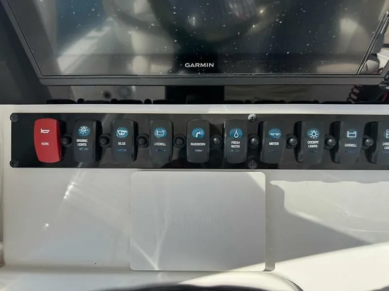 Slide: The Image of Sea Hunt BX25FX  25th Anniversary 2021 - 5819835