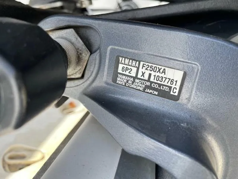 Slide: The Image of Hurricane 24 Sundeck 2013 - 5819943