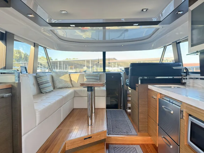 Slide: The Image of Tiara C44 Coupe 2015 - 5820546