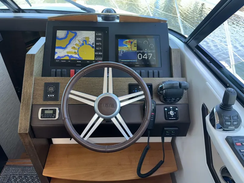 Slide: The Image of Tiara C44 Coupe 2015 - 5820547