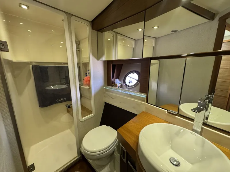 Slide: The Image of Tiara C44 Coupe 2015 - 5861971