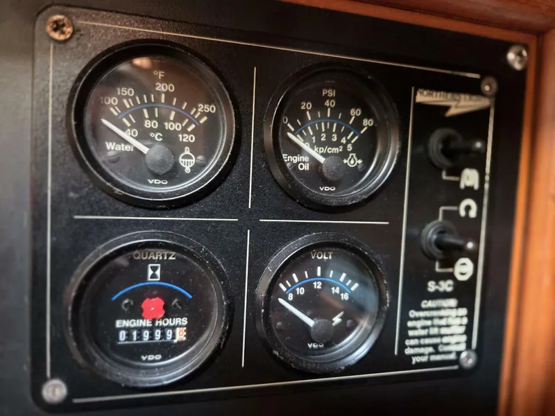 Slide: The Image of Taswell 44 All Season 2000 - 5822311