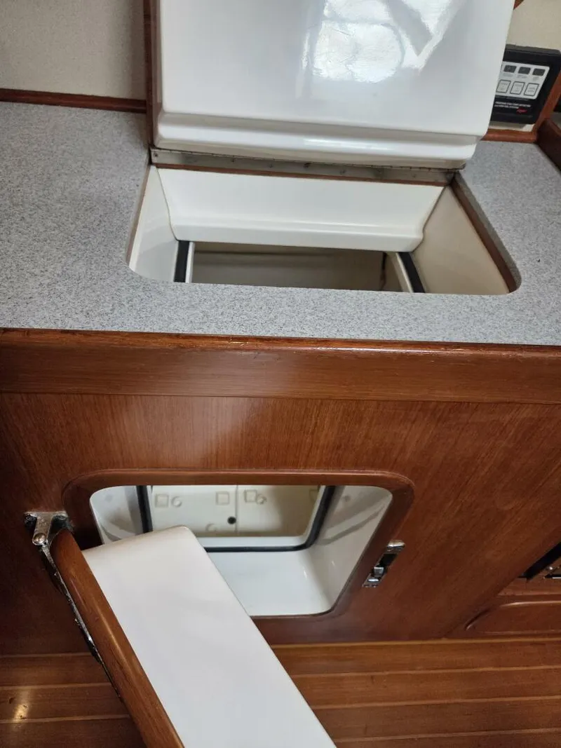 Slide: The Image of Taswell 44 All Season 2000 - 5822314