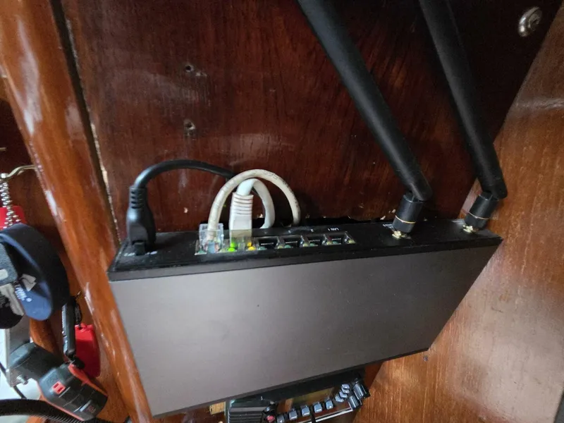 Slide: The Image of Endeavour 51 1985 - 5820873