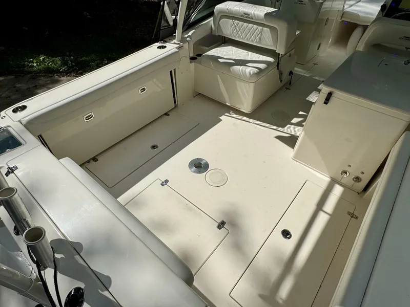 Slide: The Image of Cobia 280 DC 2022 - 5822106