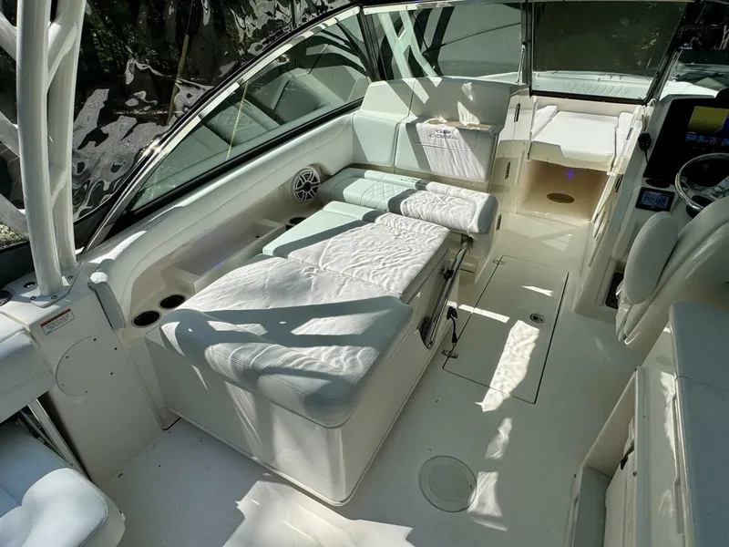 Slide: The Image of Cobia 280 DC 2022 - 5822043