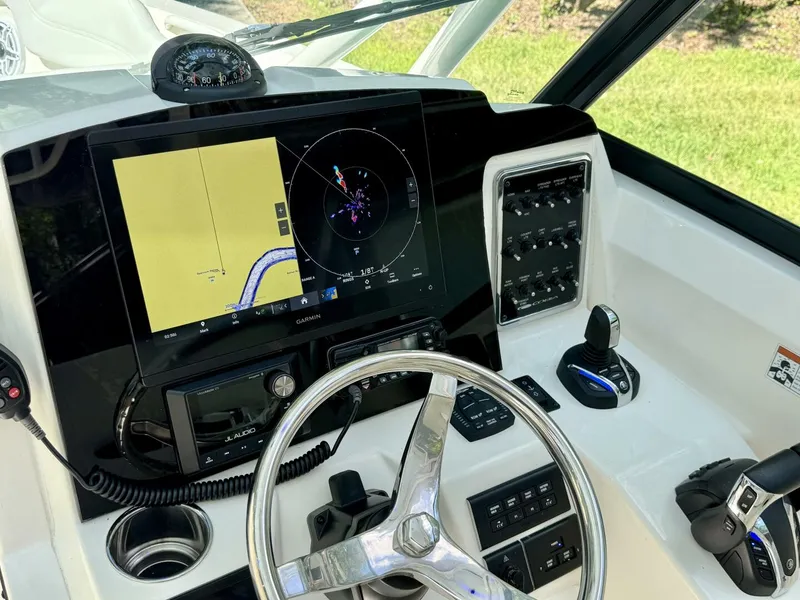 Slide: The Image of Cobia 280 DC 2022 - 5822064