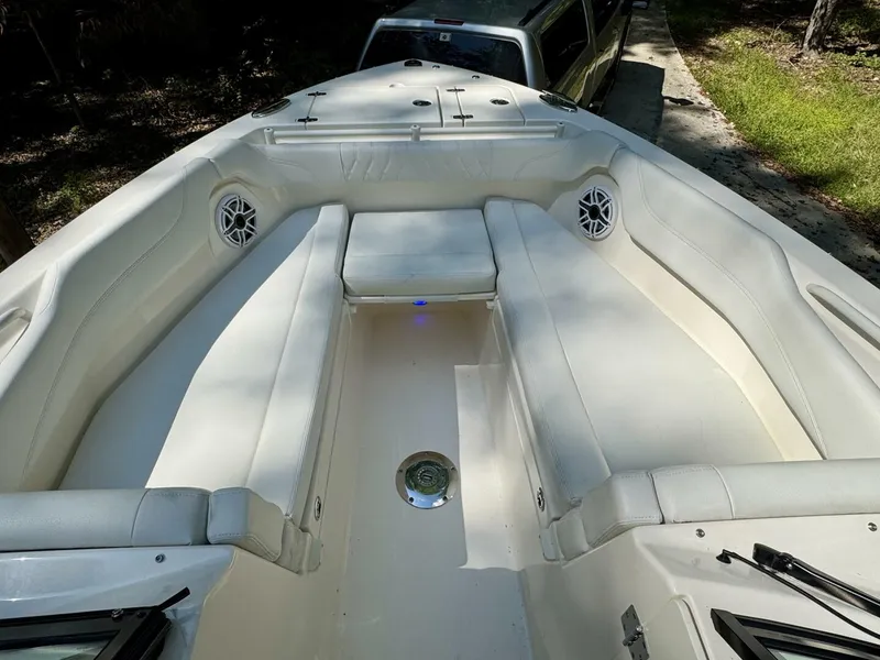 Slide: The Image of Cobia 280 DC 2022 - 5822085