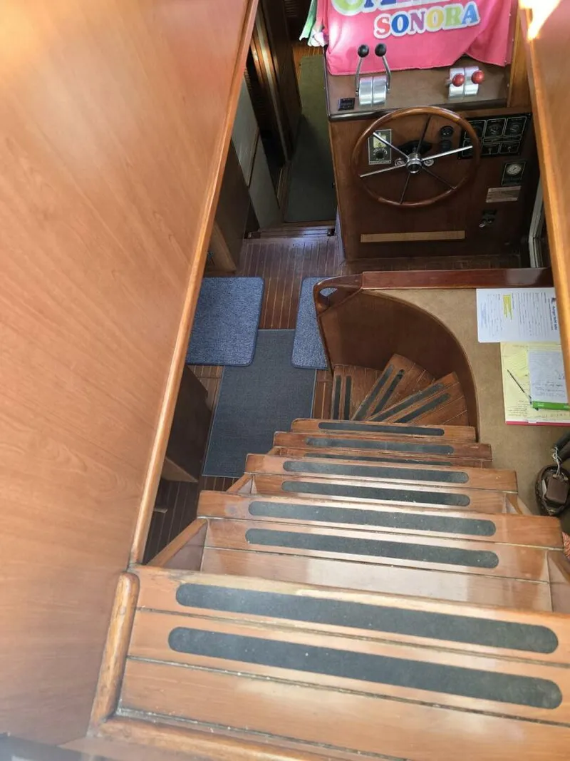 Slide: The Image of Offshore 48 Sedan 1989 - 5821599