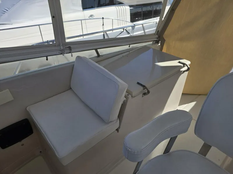 Slide: The Image of Offshore Yachts 48 Sedan 1989 - 5821596