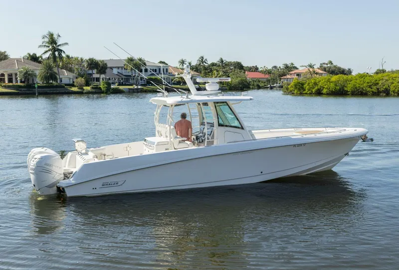 The Image of Boston Whaler 35 - 35' Boston Whaler Starboard Profile 2016 Boston Whaler 35 Center Console  - 5821312