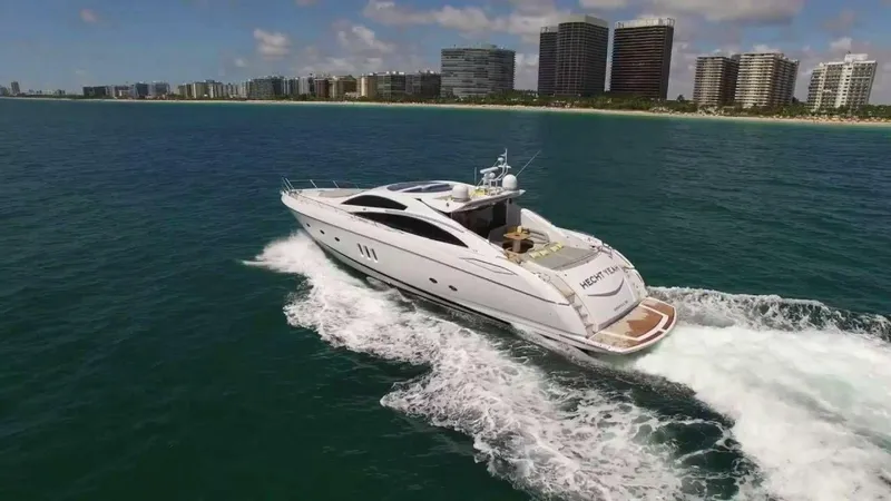 Slide: The Image of Sunseeker Predator 82 2006 - 5821944