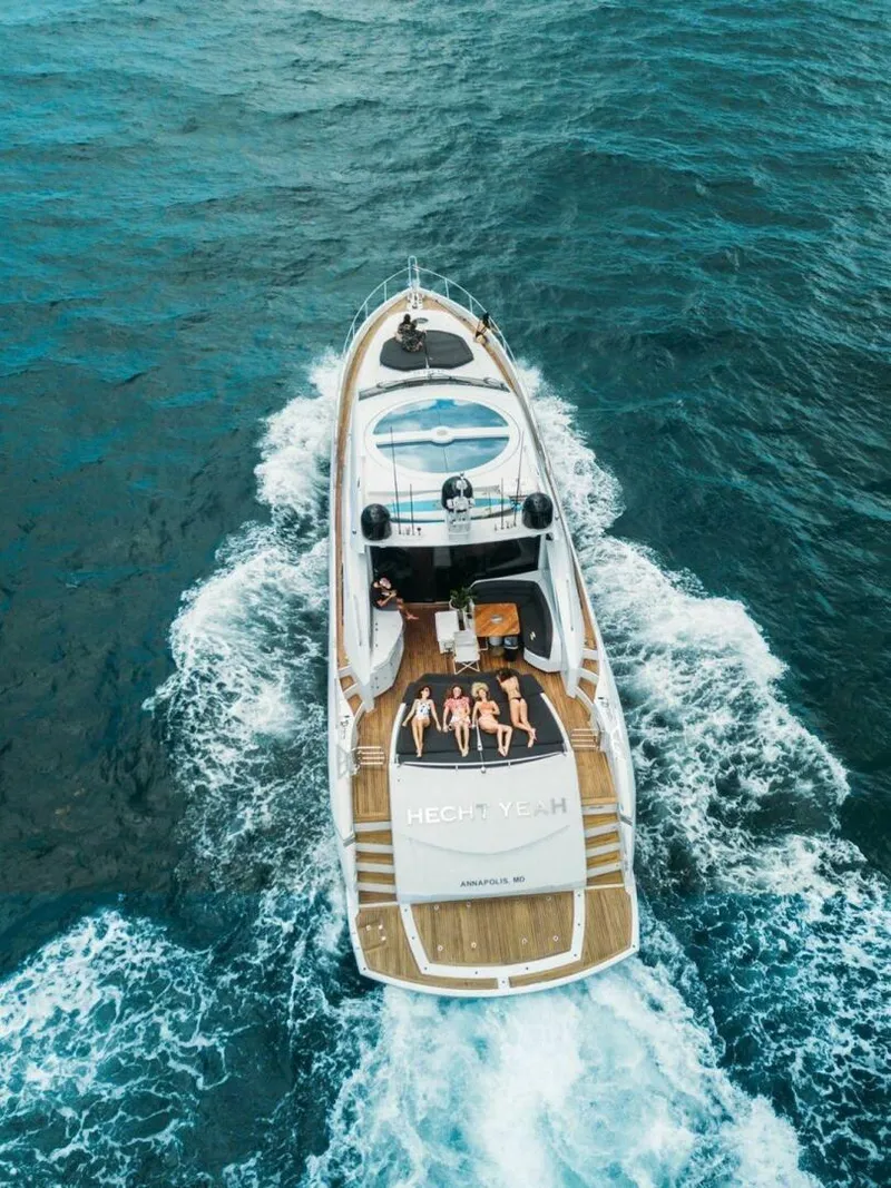 Slide: The Image of Sunseeker Predator 82 2006 - 5821945