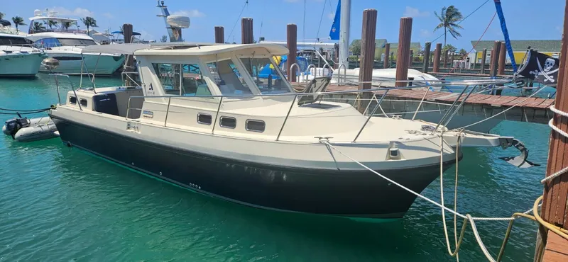 Slide: The Image of Albin Family Cruiser 2004 - 5821964