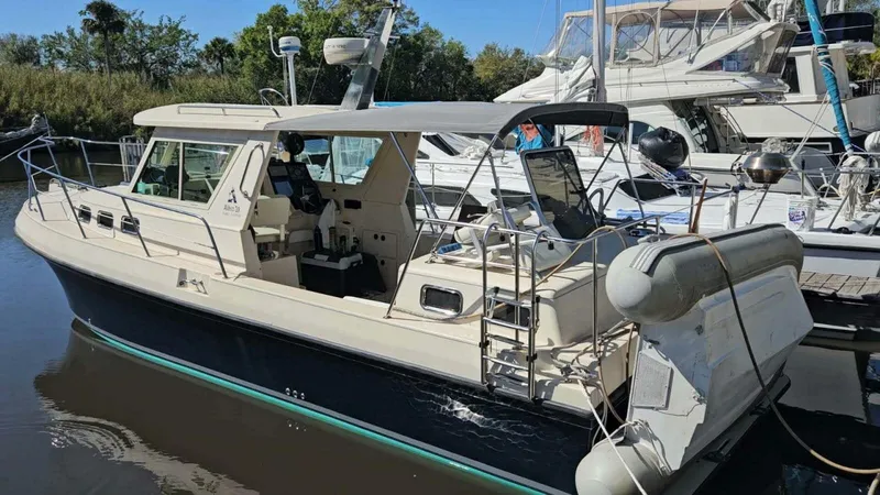 Slide: The Image of Albin Family Cruiser 2004 - 5821967