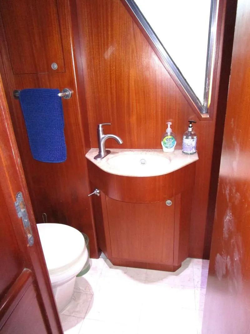 Slide: The Image of Day Head - 5831511