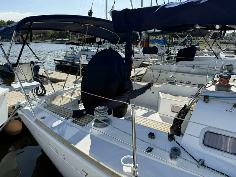 Slide: The Image of Starboard Side Cockpit with Canvas - 5822368