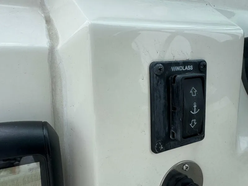 Slide: The Image of Cobia 240 DC 2024 - 5822488