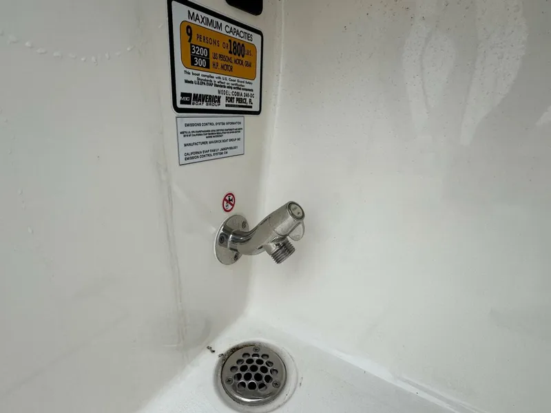 Slide: The Image of Cobia 240 DC 2024 - 5822491