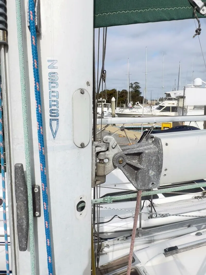 Slide: The Image of Beneteau 37 1990 - 5822783