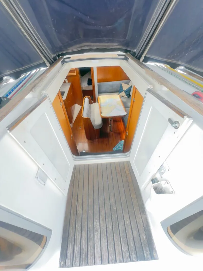 Slide: The Image of Beneteau 37 1990 - 5822786