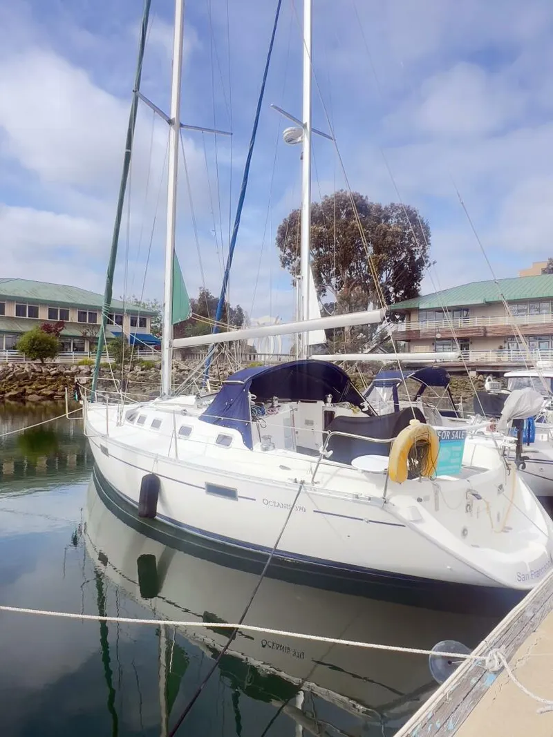 Slide: The Image of Beneteau 37 1990 - 5822769