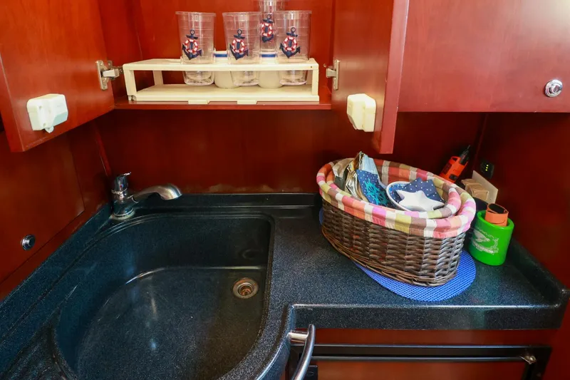 Slide: The Image of Chris-Craft 43 2005 - 5823203