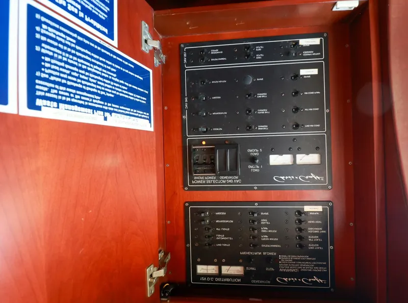 Slide: The Image of Chris-Craft 43 2005 - 5823205