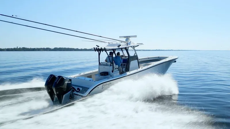 Slide: The Image of Yellowfin 32 Luhn 32- Profile 2023 Yellowfin 32 Center Console Luhn 32 - 5823379
