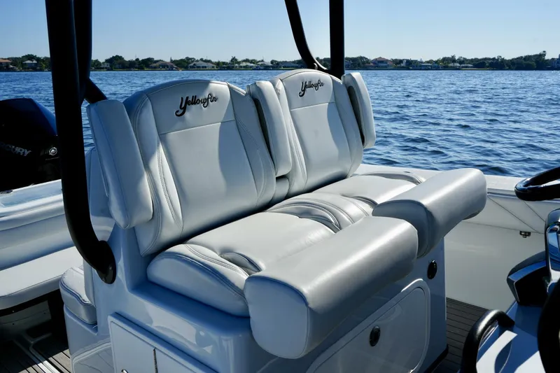 Slide: The Image of Yellowfin 32 Luhn 32- Center Console Seating 2023 Yellowfin 32 Center Console Luhn 32 - 5823399
