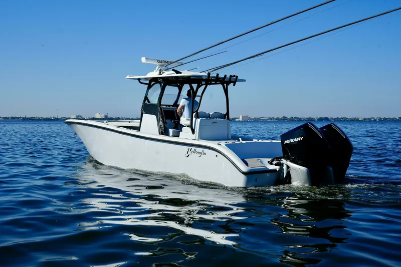 Slide: The Image of Yellowfin 32 Luhn 32- Profile 2023 Yellowfin 32 Center Console Luhn 32 - 7654576