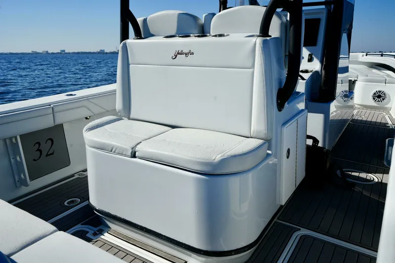 Slide: The Image of Yellowfin 32 Luhn 32- Aft Seating with Cupholders 2023 Yellowfin 32 Center Console Luhn 32 - 7654597
