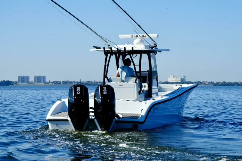 Slide: The Image of Yellowfin 32 Luhn 32- Profile 2023 Yellowfin 32 Center Console Luhn 32 - 7654577