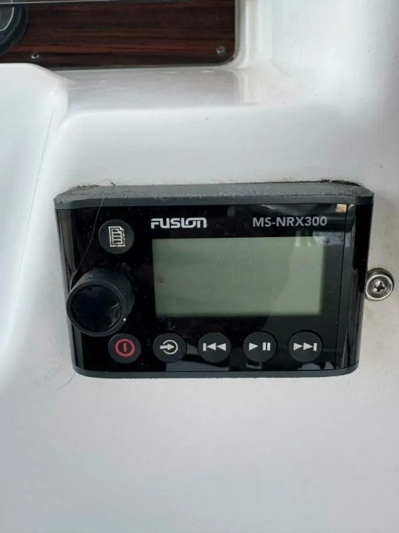 Slide: The Image of Grady-White Marlin 300 2000 - 5827008