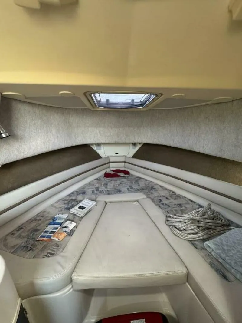 Slide: The Image of Grady-White Marlin 300 2000 - 5826998