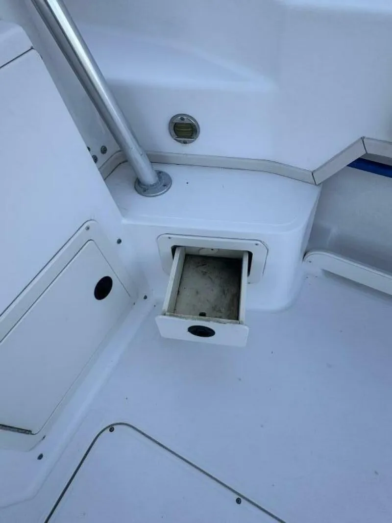 Slide: The Image of Grady-White Marlin 300 2000 - 5826991