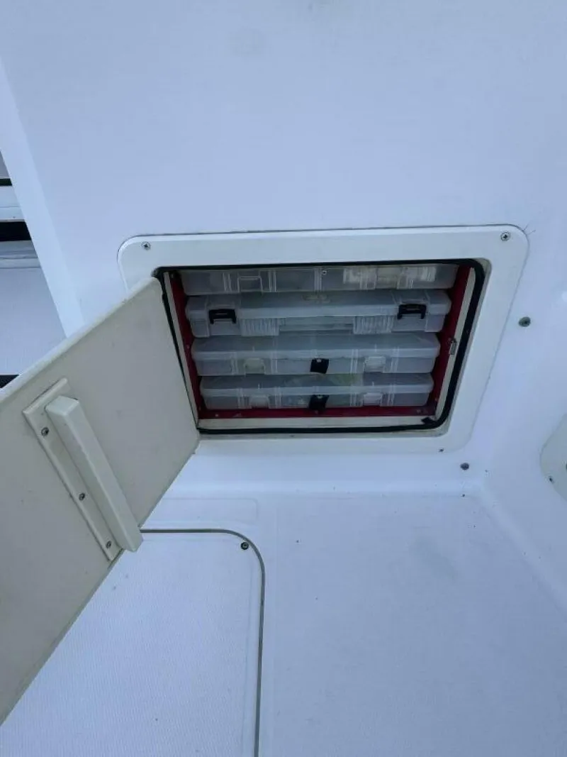 Slide: The Image of Grady-White Marlin 300 2000 - 5826992