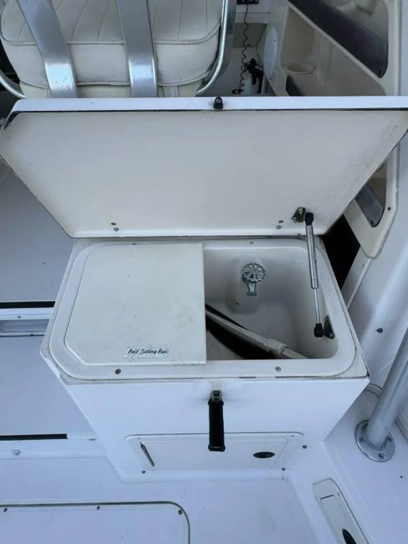 Slide: The Image of Grady-White Marlin 300 2000 - 5826993