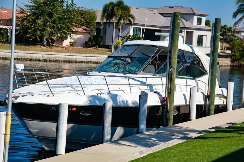 Slide: The Image of Cruisers 520 Express 2007 - 5823626