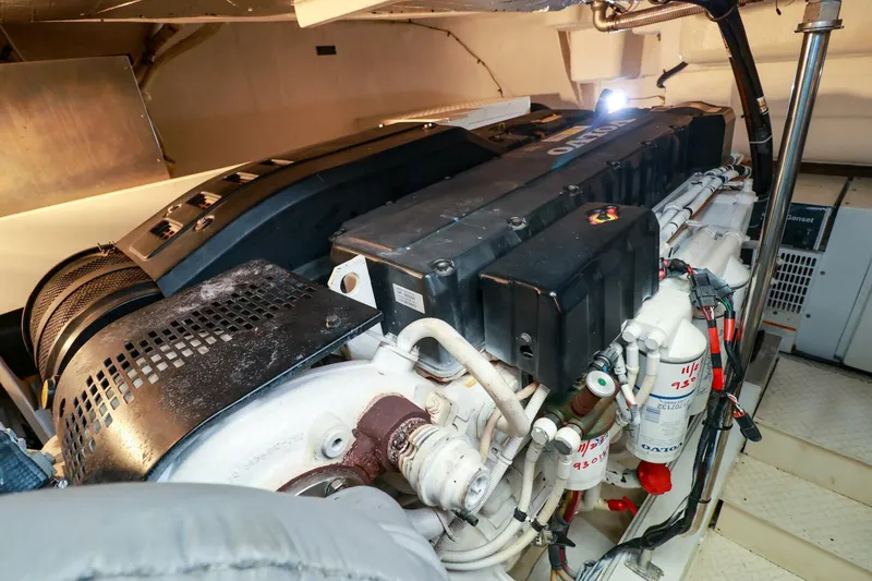 Slide: The Image of Cruisers Yachts 520 Express 2007 - 5823634